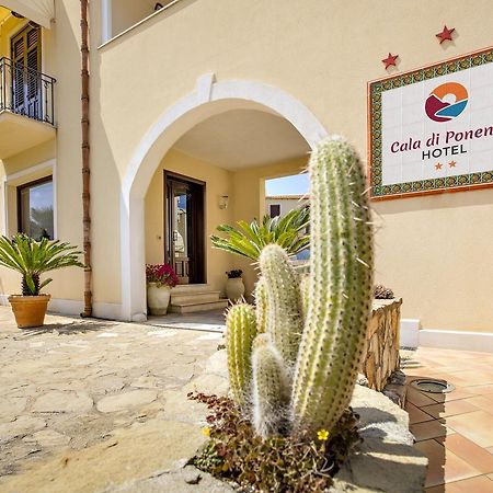ホテル Cala Di Ponente カステッルッツォ エクステリア 写真