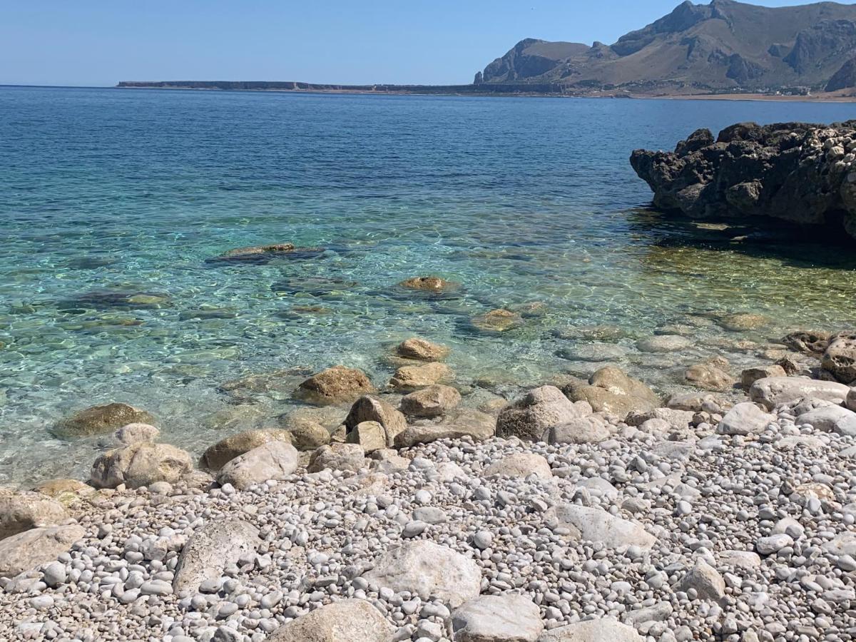 ホテル Cala Di Ponente カステッルッツォ エクステリア 写真