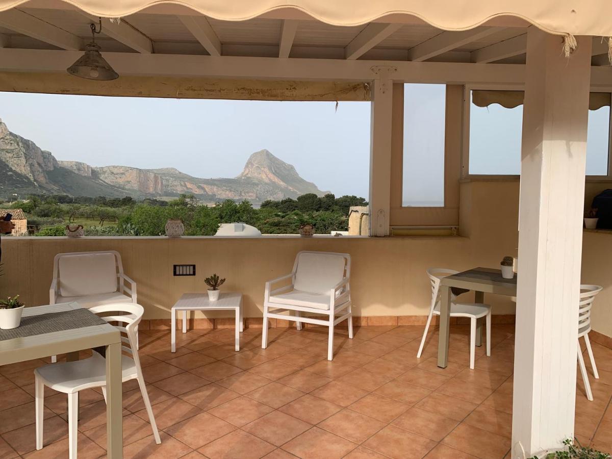 ホテル Cala Di Ponente カステッルッツォ エクステリア 写真